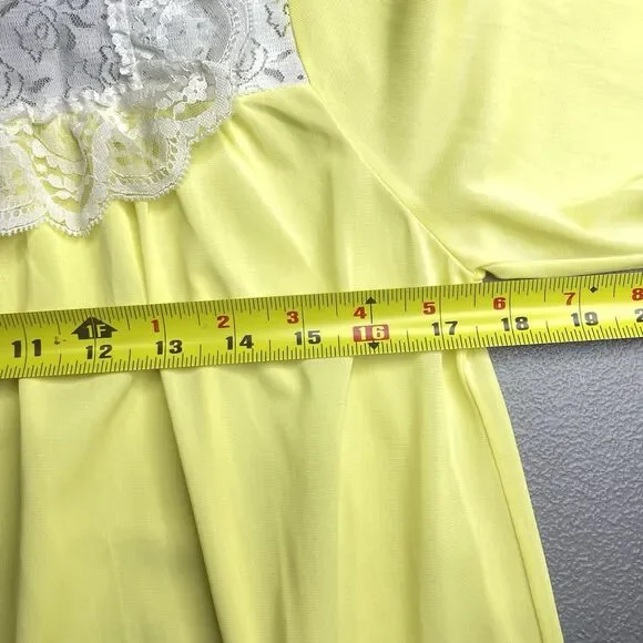 Vintage HER MAJESTY Nightgown Lot Girls 60s 70s Lace Long Yellow Pink Size 10 12 - Picture 13 of 16